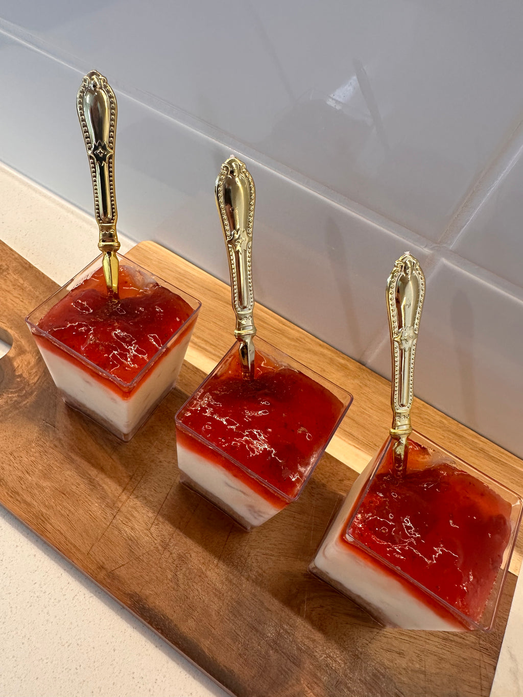 Cheesecake Dessert Cups x 6 Pack